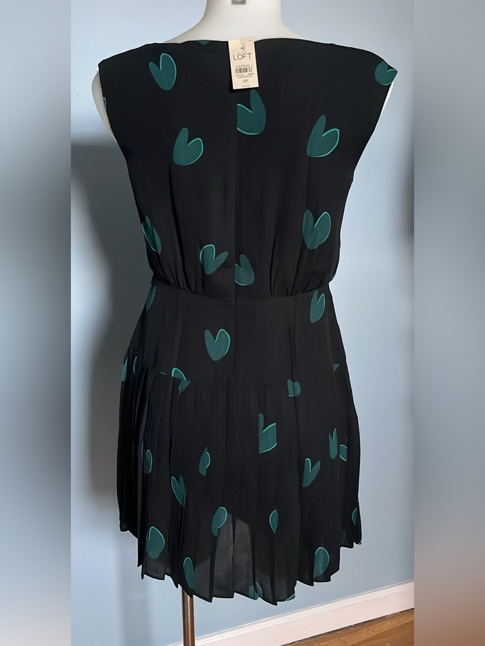 LOFT BLACK GREEN HEART PRINT SLEEVELESS DRESS Sz0P - Picture 8 of 14